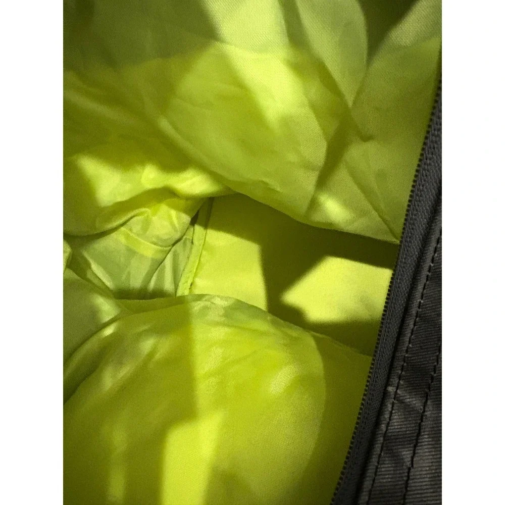 Under Armour Gray Black Tote Bag Gym Travel Carry On Bag Duffle - Picture 7 of 9